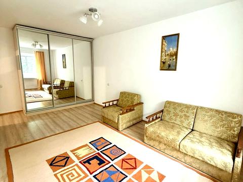 квартира за адресою Паркова, 8а