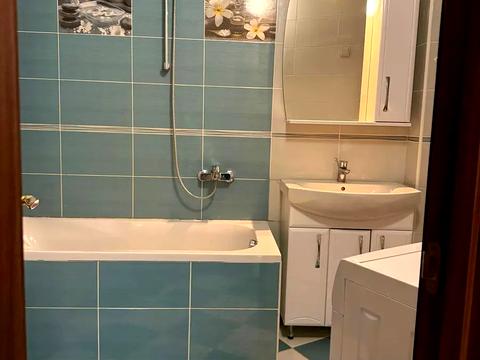 квартира по адресу Академика Глушкова просп., 9-Д