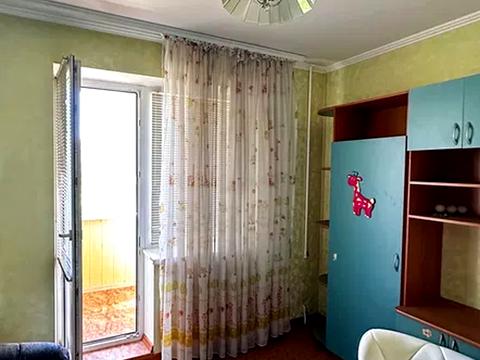 квартира по адресу Героїв Космосу ул., 19