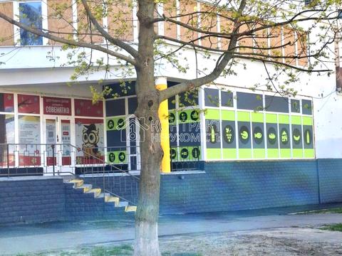 комерційна за адресою Яни Червоної вул., 9а