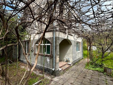 дом по адресу Центральна, 66