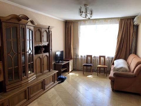 квартира за адресою Левка Лук'яненка вул. (Маршала Тимошенка), 19