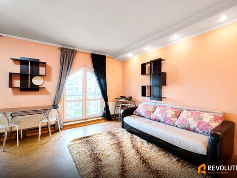 квартира за адресою Івана Дяченка вул., 13