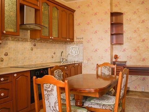 квартира за адресою Академіка Булаховського вул., 5-Д