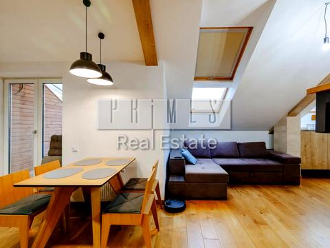 квартира за адресою Регенераторна вул., 4 к11