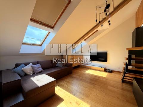 квартира за адресою Регенераторна вул., 4 к11