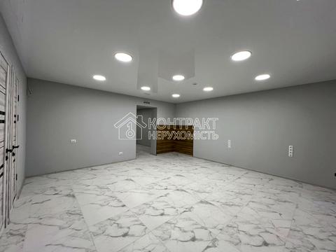 комерційна за адресою Холодногірська вул. (Єлізарова), 3