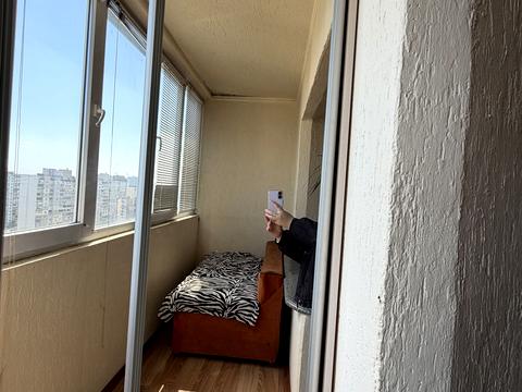 квартира по адресу Ревуцкого ул., 42-Б