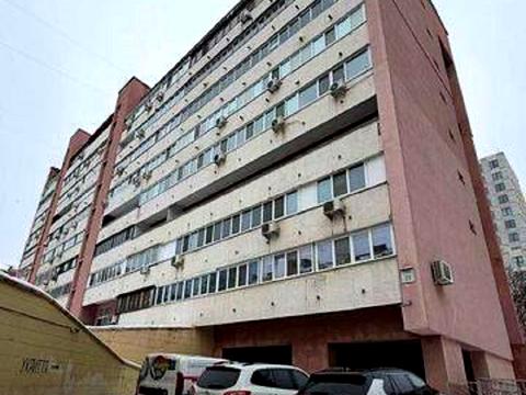 паркомісце за адресою Тарасівська вул., 21