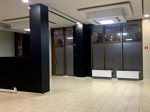 комерційна за адресою Івана Луценка пров., 21