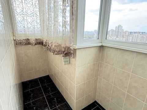 квартира по адресу Миколы Бажана просп., 1-М
