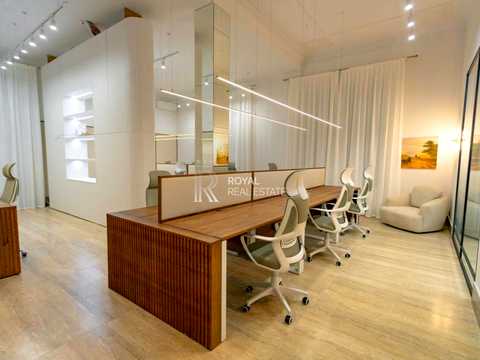 комерційна за адресою Саксаганського вул., 58