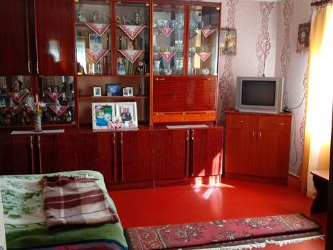 будинок за адресою Добровольців вул. (Комарова), 32