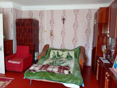будинок за адресою Добровольців вул. (Комарова), 32