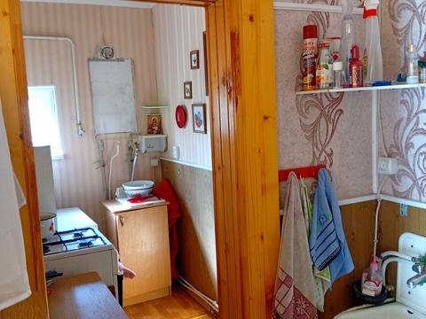 будинок за адресою Добровольців вул. (Комарова), 32