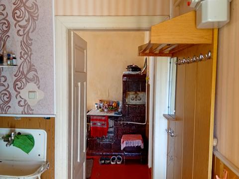 будинок за адресою Добровольців вул. (Комарова), 32