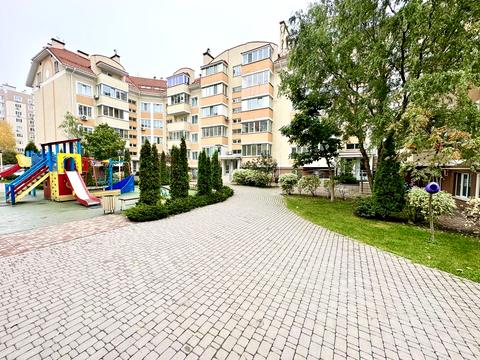 квартира за адресою Богдана Хмельницького вул., 9-В