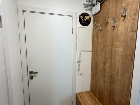 квартира по адресу Александра Махова ул. (Желудева), 8-А