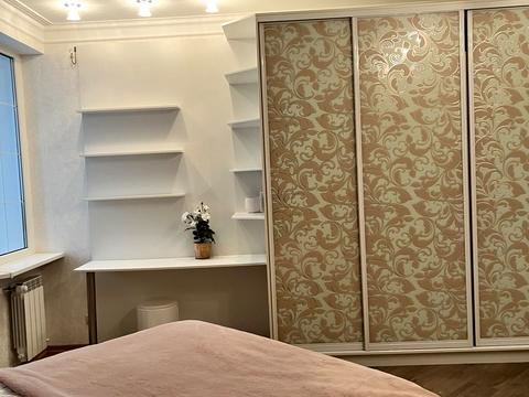квартира за адресою Осіння вул., 33