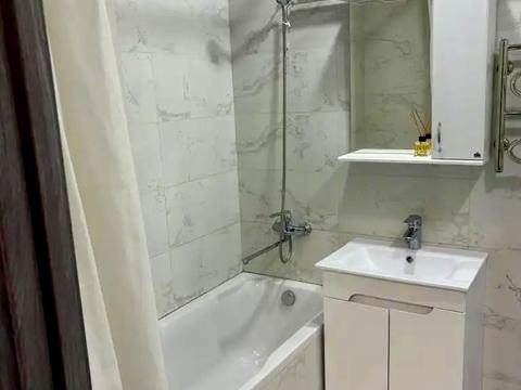 квартира за адресою Сімейна вул., 4