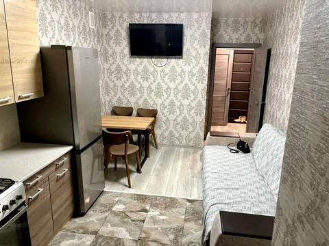 квартира за адресою Сімейна вул., 4
