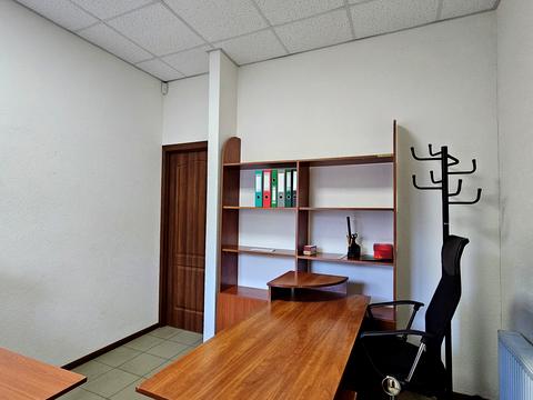 комерційна за адресою Ракетна вул., 24-Б