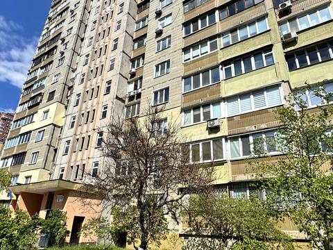 квартира за адресою Драгоманова вул., 40