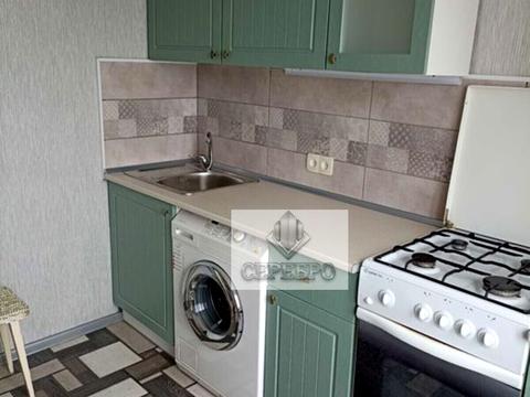 квартира за адресою Автозаводська вул., 56
