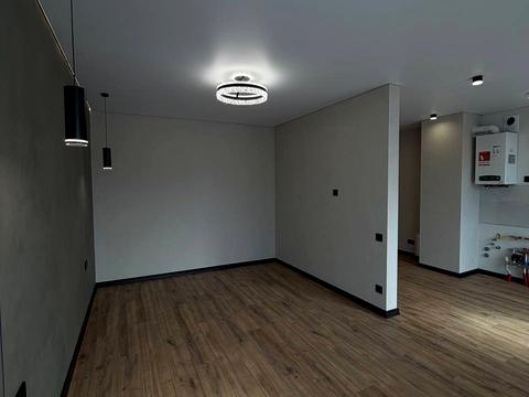квартира за адресою 24 Серпня вул., 7