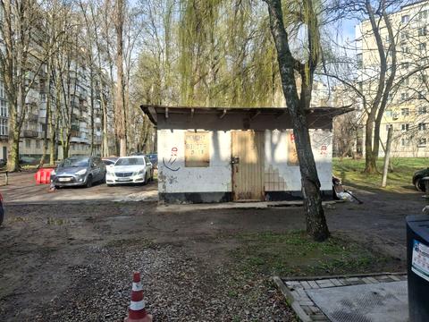 коммерческая по адресу Ивана Дзюбы ул. (Сімʼї Сосніних), 2/1