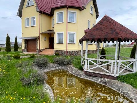 будинок за адресою Романа Шухевича, 17