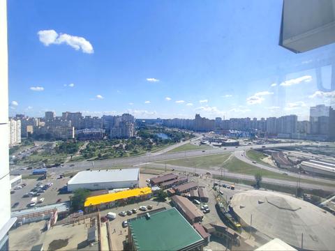 квартира за адресою Срібнокільська вул., 3-В
