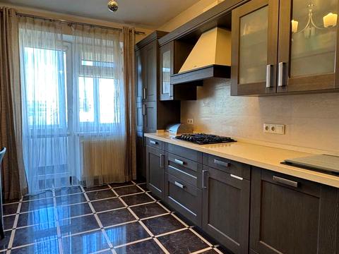 квартира за адресою Плугова вул., 8
