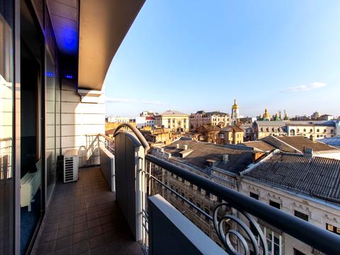 комерційна за адресою Велика Житомирська вул., 20