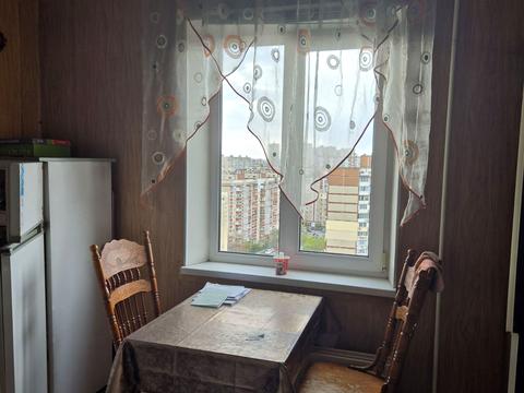 квартира по адресу Червоной Калины просп. (Владимира Маяковского), 40