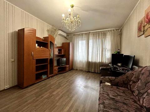 квартира за адресою Київ, Прирічна вул., 17-Г