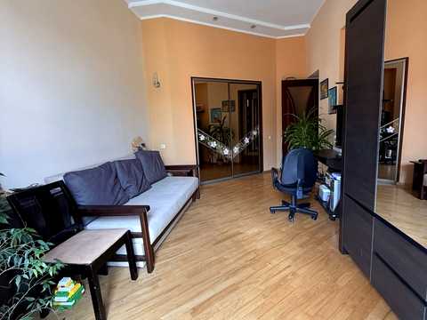 квартира за адресою Івана Франка вул., 28