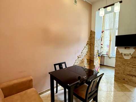 квартира за адресою Івана Франка вул., 28