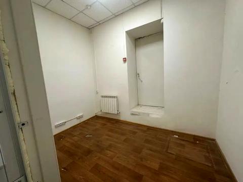 коммерческая по адресу Харьковская ул., 3