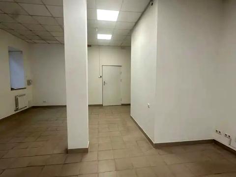 коммерческая по адресу Харьковская ул., 3