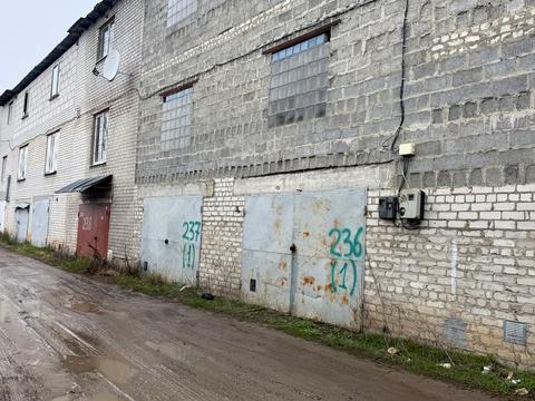 паркоместо по адресу Автотракторная ул., 166