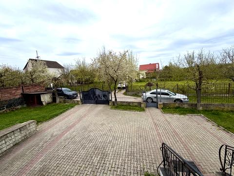 дом по адресу Ровно, Оксаны Лятуринской ул.