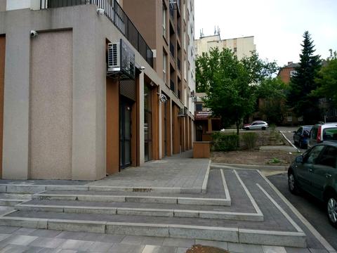 комерційна за адресою Валерія Лобановського просп., 144