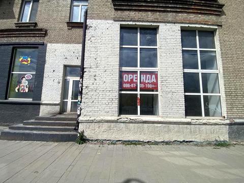 комерційна за адресою 128-ї Бригади Тероборони вул. (Курчатова), 4
