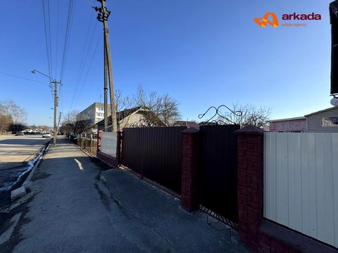 будинок за адресою Грушевського вул.