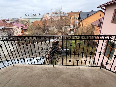 квартира по адресу Олега Ольжича ул., 11