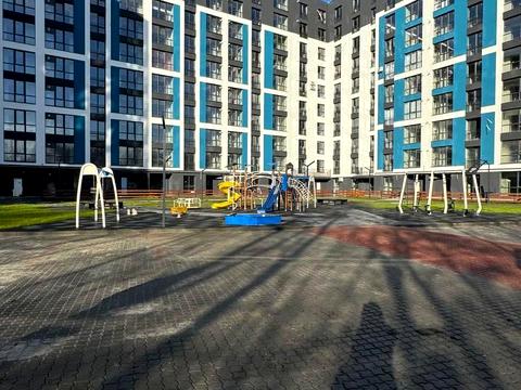 квартира за адресою Олександра Довженка вул., (Будинок 16)