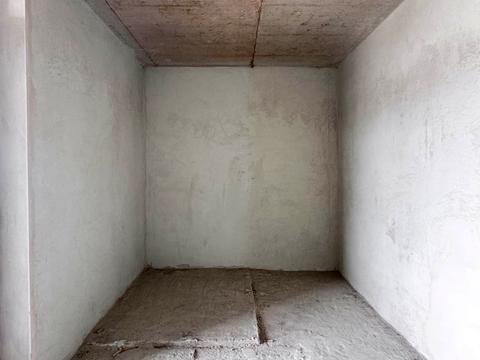 квартира за адресою Соняшникова вул., 28