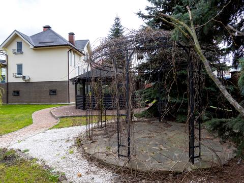 будинок за адресою Озерна вул., 2