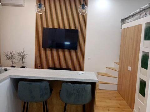 квартира за адресою Залізнична вул., 9